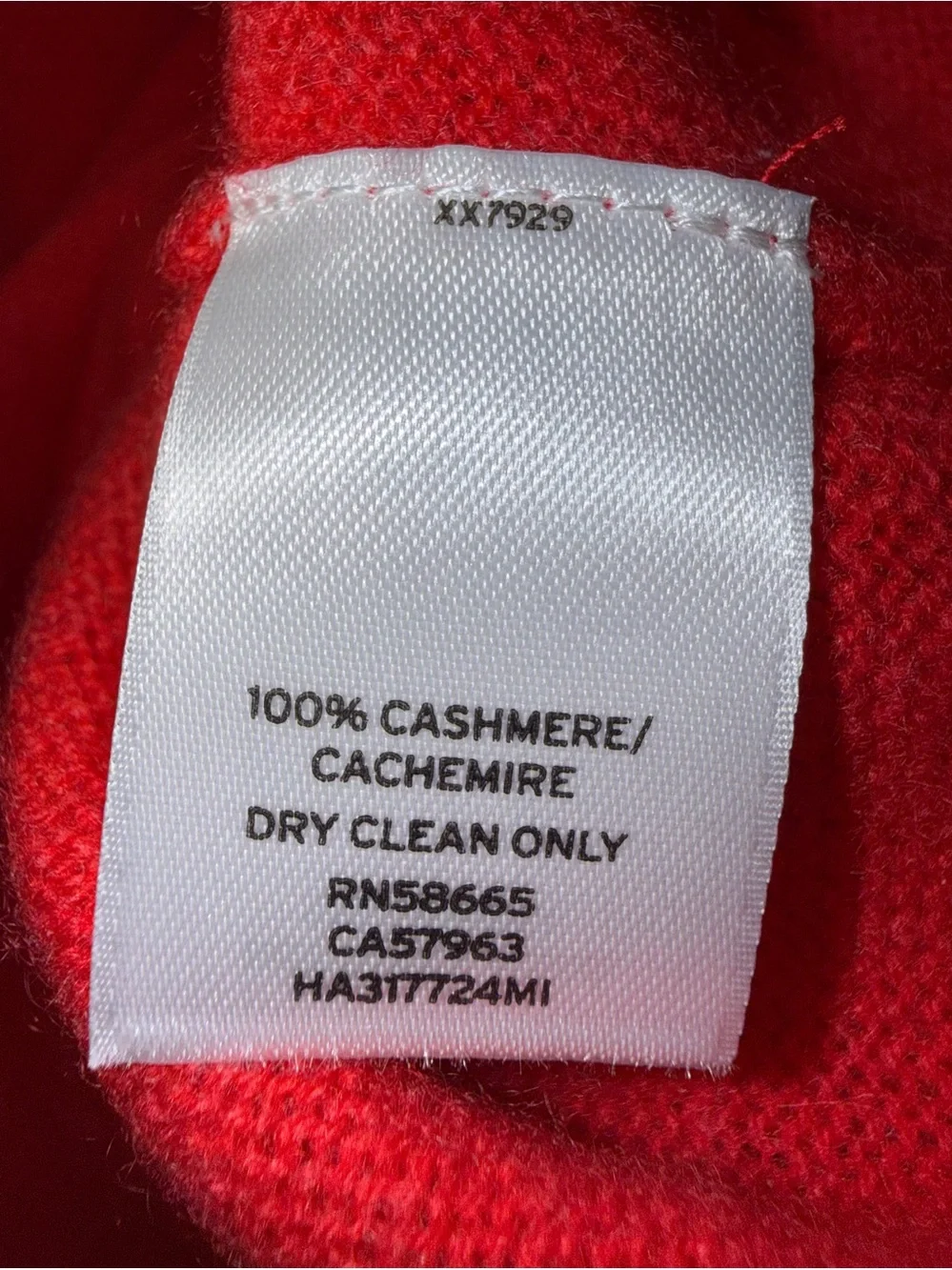 Bright Tomato Red Crewneck Women's Cashmere Sweater - Picture 5 of 8
